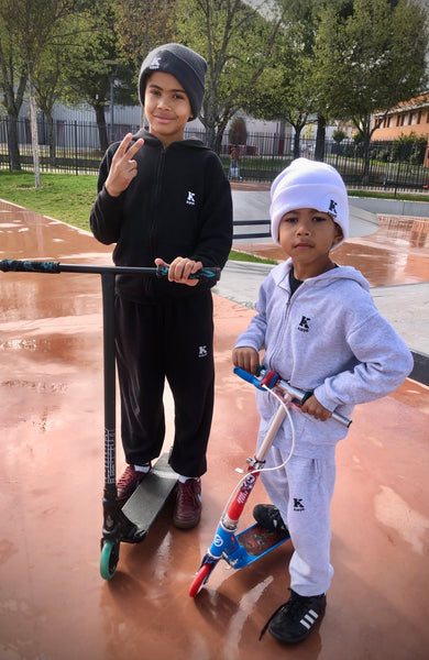 Ensemble Enfant Veste à Capuche et Pantalon Noir